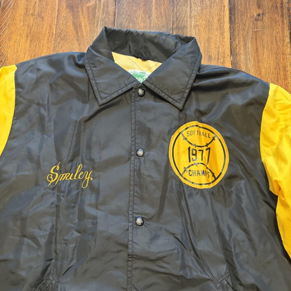 Vintage Maple Jacket Mens Medium Black Yellow Softball 1977 Champs Windbreaker - Picture 3 of 13
